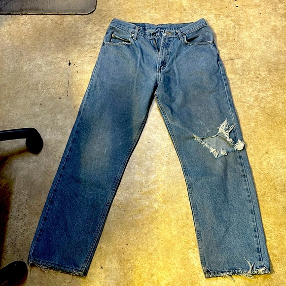 Ripped Relaxed fit Wrangler jeans - Picture 1 of 1